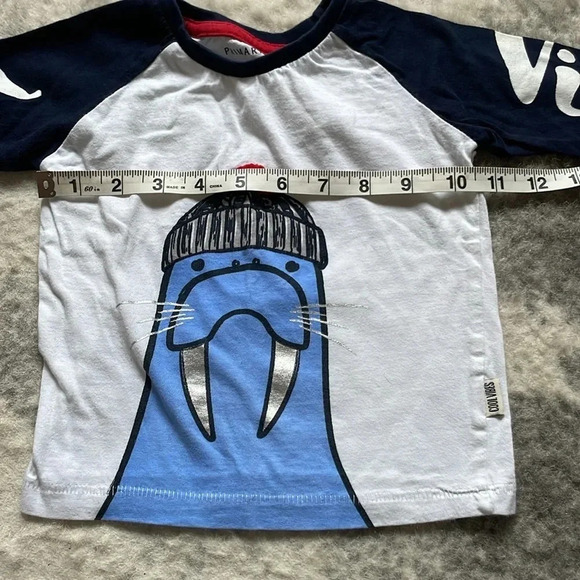 Primark Walrus Shirt - Picture 5 of 7